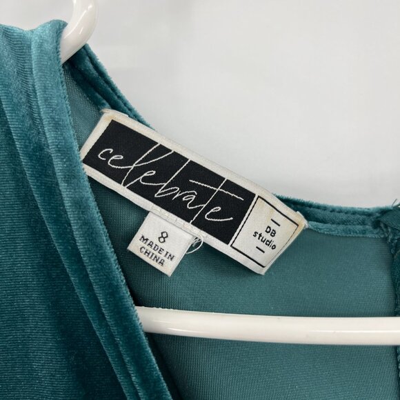 Celebrate DB Studio Green Velvet Short Sleeve Maxi Dress Women's 8 - Picture 4 of 6